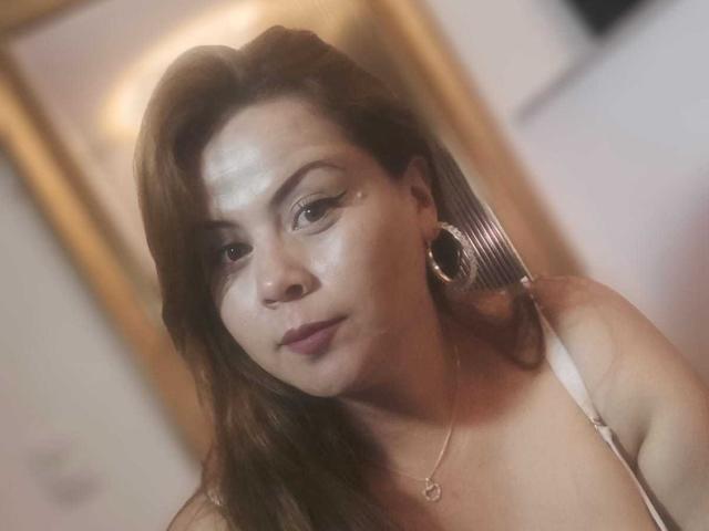 AstridBayon - сексуальная веб-камера в реальном времени - 26428745