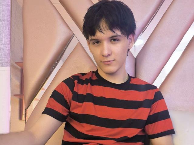 OliverNdBengi - Live porn &amp; sex cam - 26431477