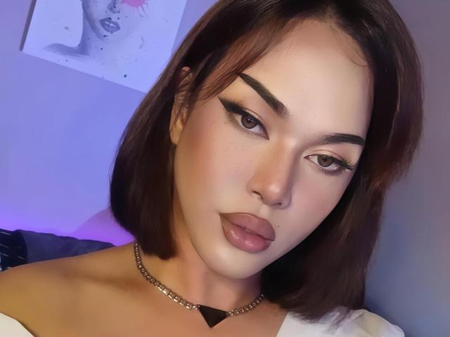 UrSweetSamantha - Live Sex Cam - 26436969