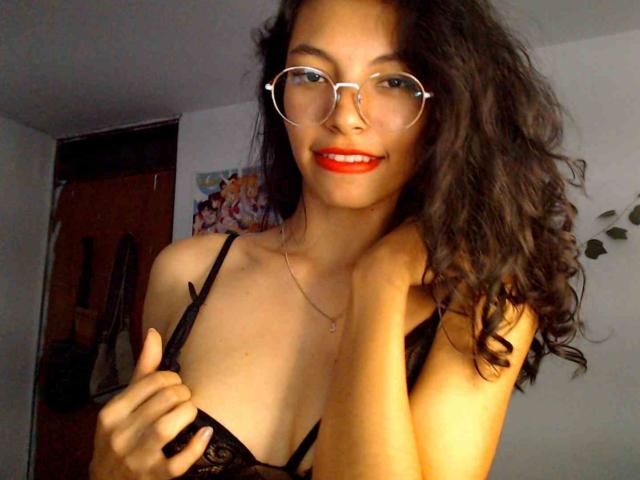 HotMayaLove69 - Live porn &amp; sex cam - 26440973