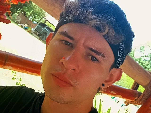 PosionAngel - Live porn &amp; sex cam - 26443049