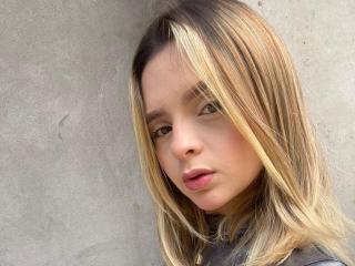 PauliAdams - Live porn &amp; sex cam - 26445845