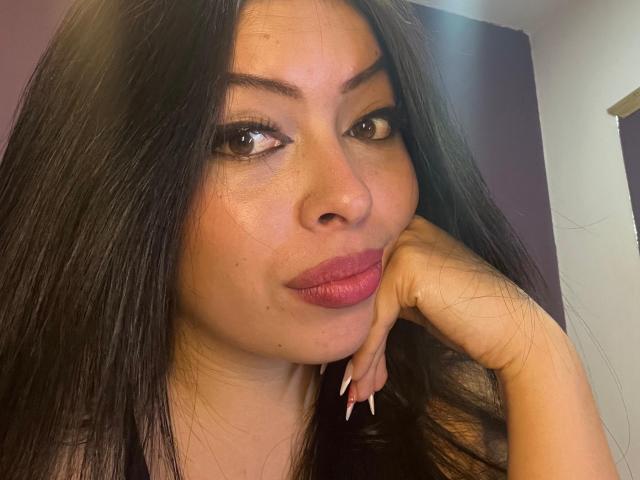 KateWelsin - Live porn &amp; sex cam - 26450509