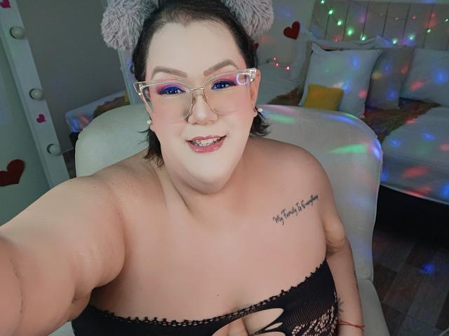 GiannaMorrys - Live porn &amp; sex cam - 26451613