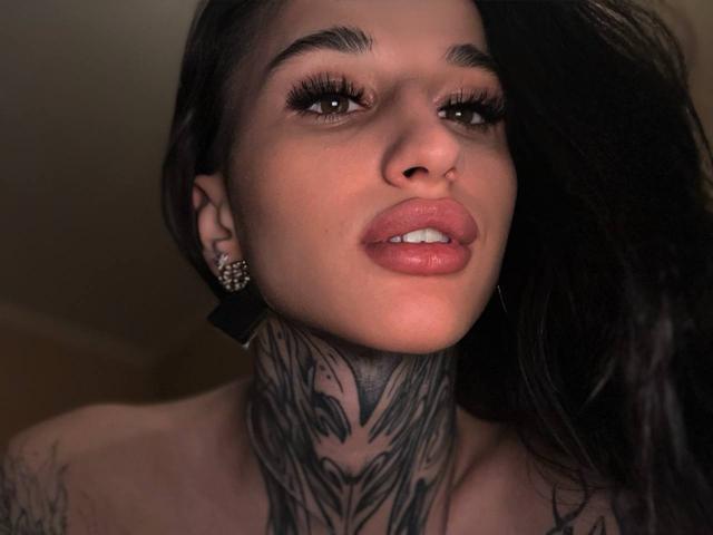 TrickyAlice - Sexe cam en vivo - 26452865