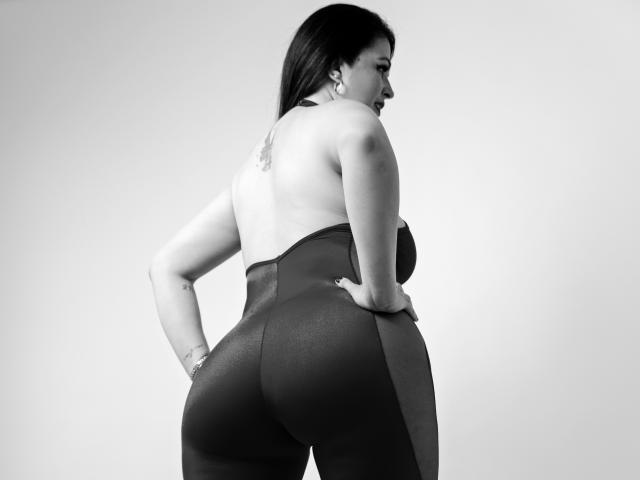 CarolinnaSaenz - Live sexe cam - 26455733