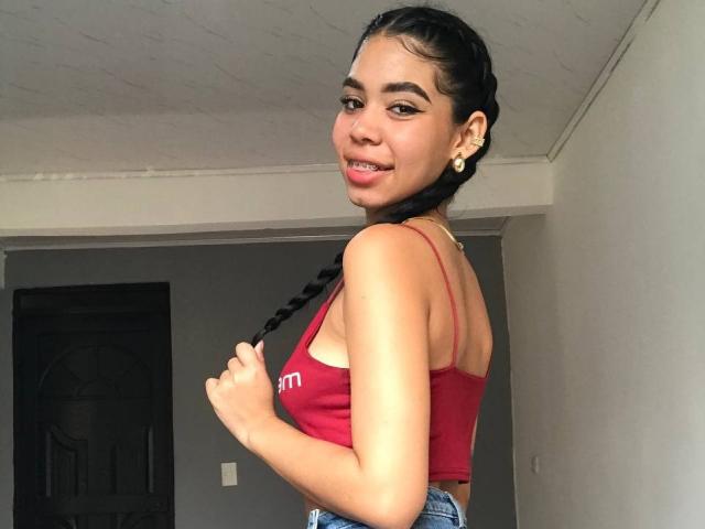 EmaGarces - Porno na żywo i seks kamera - 26458881