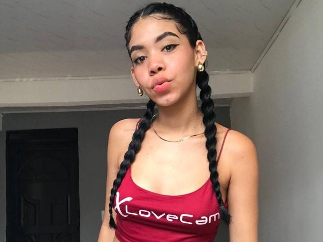 EmaGarces - Live porn &amp; sex cam - 26458889