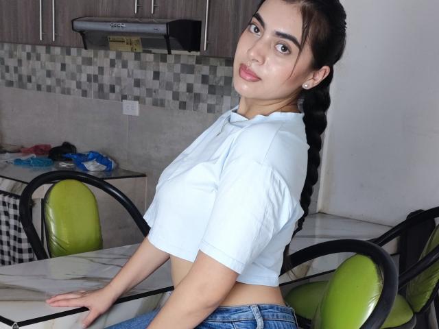 MiaFarath - Live sex cam - 26462433