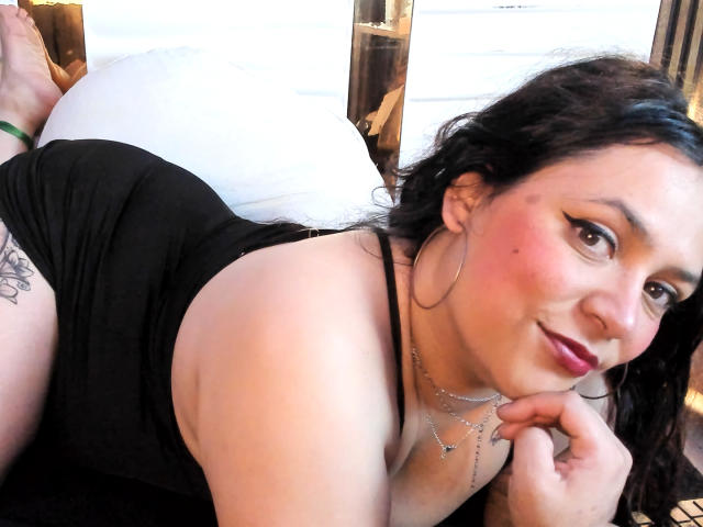 BiiancaCos - Live sex cam - 26462757