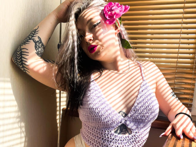 SadPotato - Live sex cam - 26463137
