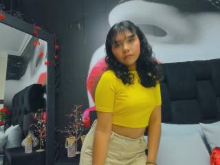 JuliaBennett - Live porn &amp; sex cam - 26463809