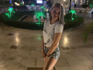 BelleLisaG - Live porn &amp; sex cam - 26464345
