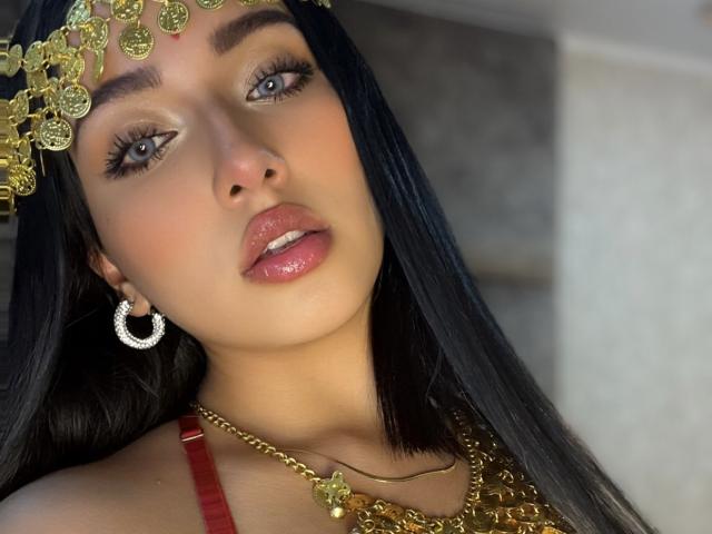 LillyTaylor - Élő pornó és szexkamera - 26466385