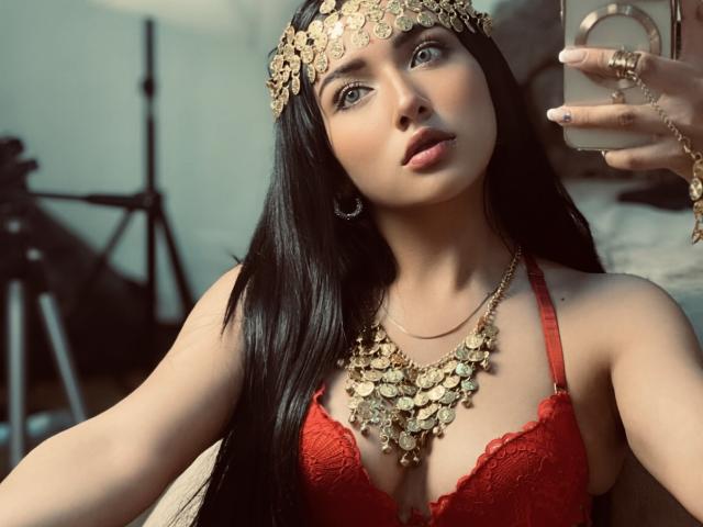 LillyTaylor - Live Sex Cam - 26466393