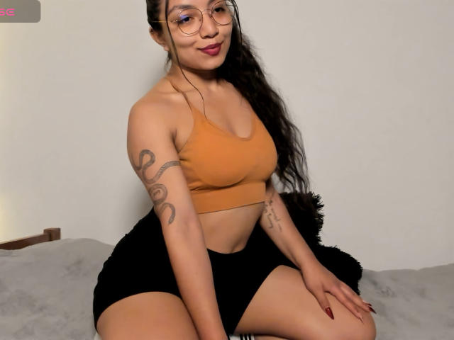 IbbyeMoreau - Live porn &amp; sex cam - 26469425