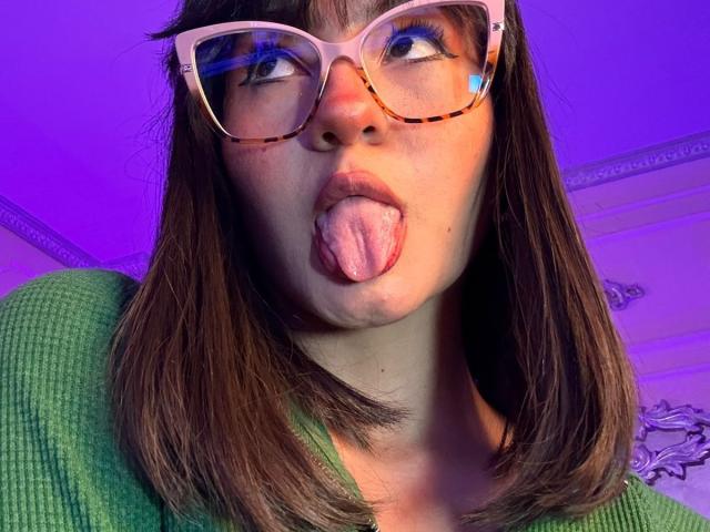 AlisonFiisher - Live porn &amp; sex cam - 26474385