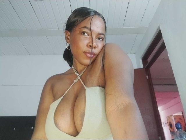 MacarenaBoobs - Sexe cam en vivo - 26474885