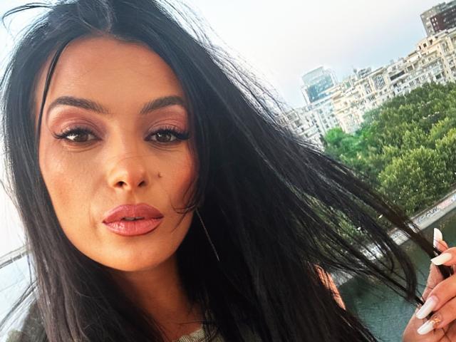 KinkyAmelie - Sexe cam en vivo - 26475089