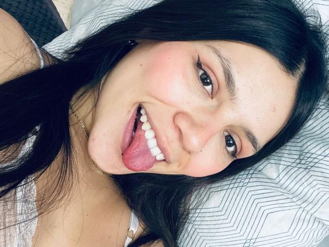 SophiaMarx - Live sex cam - 26475205