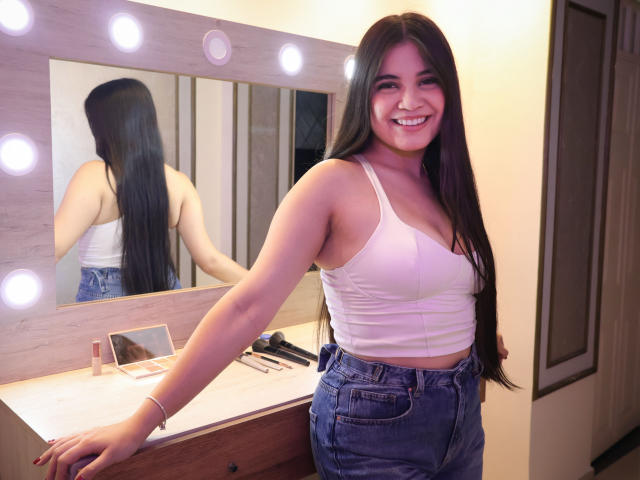 CamilaSofiia - פורנו בשידור חי ומצלמת סקס - 26477009