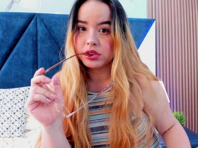 AshleyCampbell - Live porn &amp; sex cam - 26479449