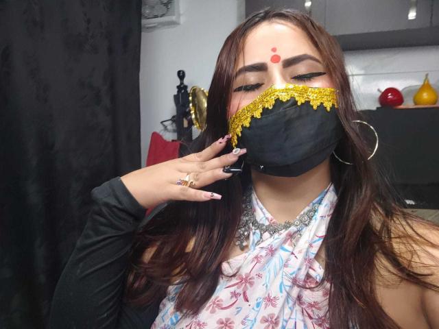 DaliaDubey - Élő pornó és szexkamera - 26482805