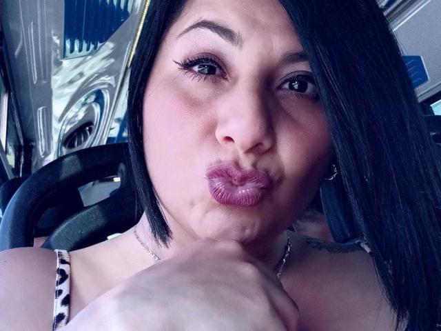 AngeleRoux - Porno na żywo i seks kamera - 26485425