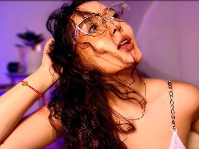 SofiaBrowm - Live porn &amp; sex cam - 26486469