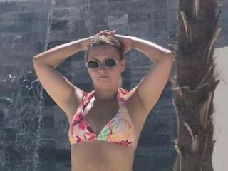 AngryGirl69 - сексуальная веб-камера в реальном времени - 26489281