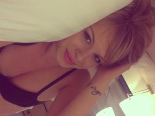 FatalJulia - Live sexe cam - 2648937