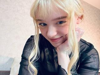 EnchantingEyes - Live sex cam - 26489657