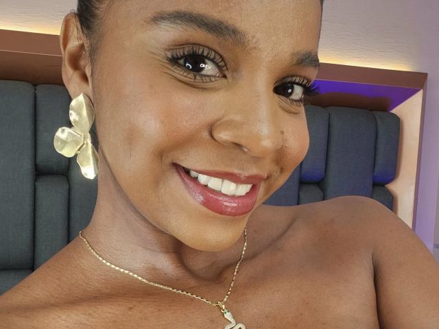 LisaMendez - Porno na żywo i seks kamera - 26492257