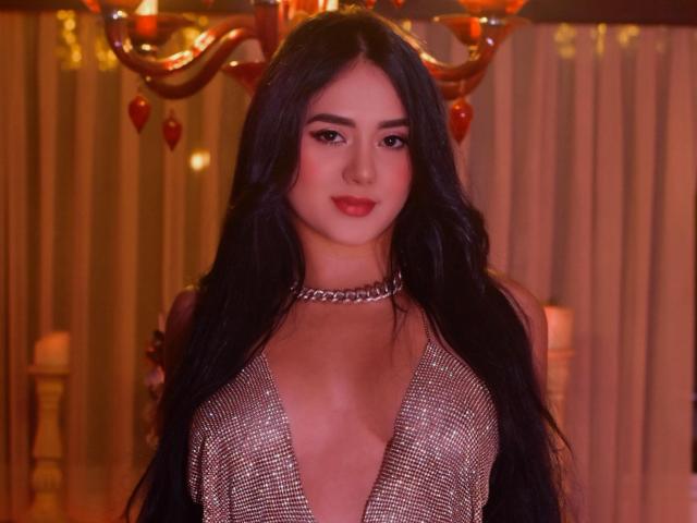 BellaDiore - Live Sex Cam - 26494189