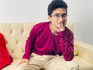 AnryuOswald - Live porn &amp; sex cam - 26498377