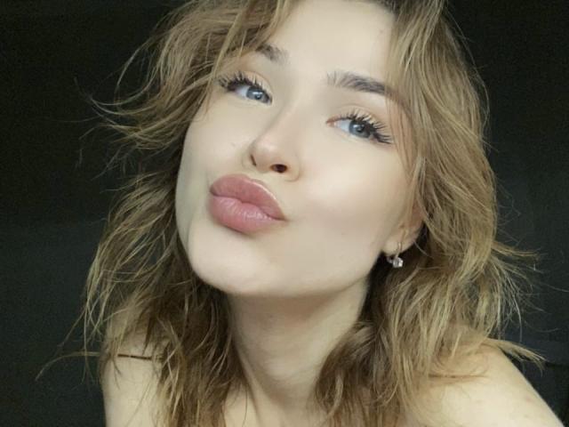 SofiVernara - сексуальная веб-камера в реальном времени - 26498789