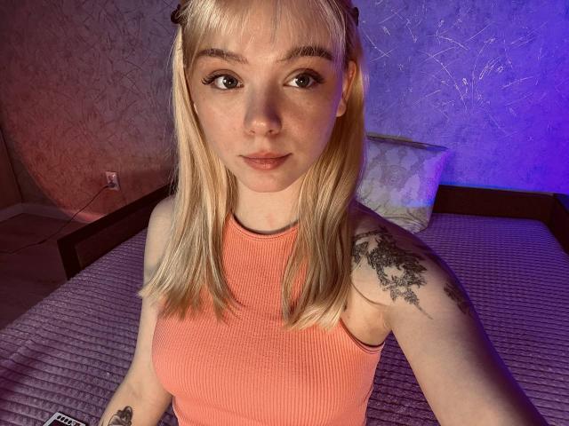 EnchantingEyes - Live porn &amp; sex cam - 26502585