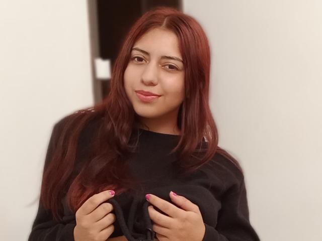 BrendaBluee - Live sexe cam - 26503437