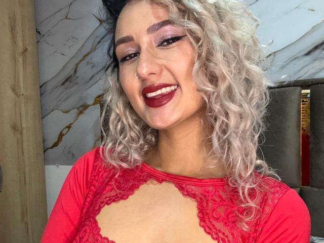 FloraSaenz - Live porn &amp; sex cam - 26504337