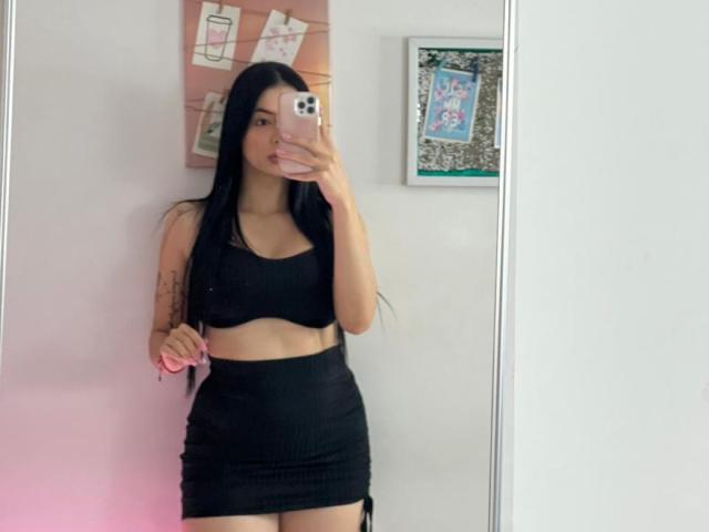 IsabellaJames - Sexe cam en vivo - 26511909