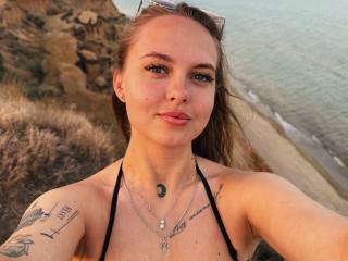 KhaleesiMoon - Live porn &amp; sex cam - 26512509