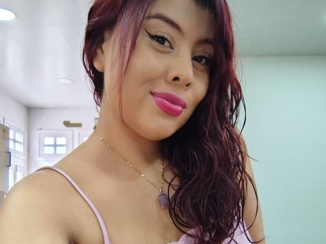 NoemiThornee - Camera khiêu dâm &amp; quyến rũ trực tiếp - 26513037