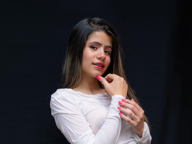 SheylaSpooner - Live sex cam - 26513373