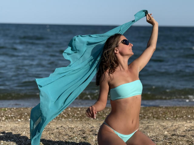 MichelleHotX69 - פורנו בשידור חי ומצלמת סקס - 26513721