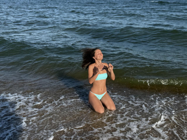 MichelleHotX69 - Live porn &amp; sex cam - 26513837