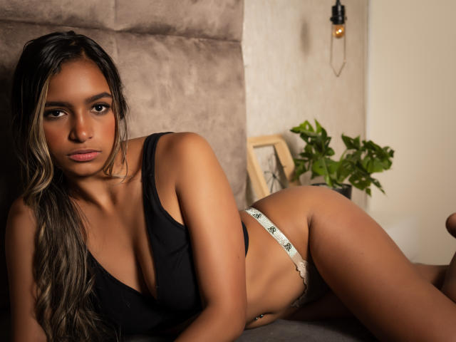AddaCortez - Live sex cam - 26515113
