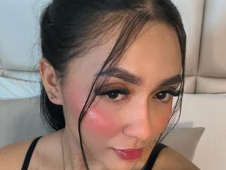 SofiaJames - Live sex cam - 26526500