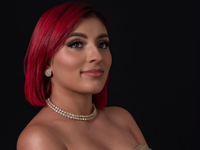 LizBonnet - Live sex cam - 26527444