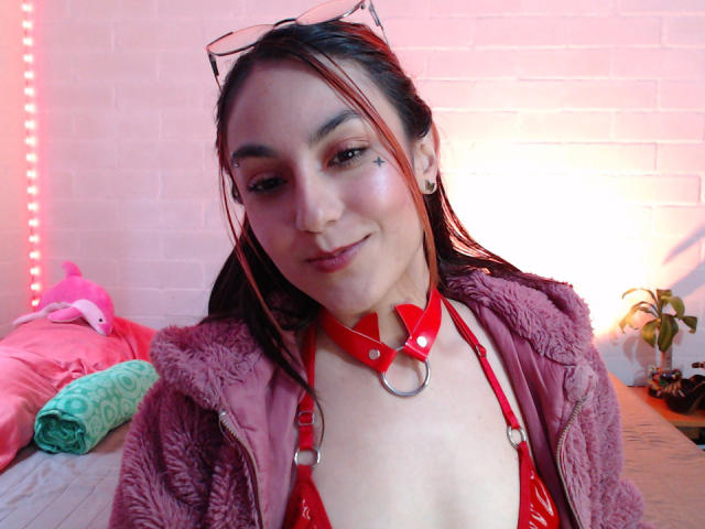 AmyStreetwise69 - Live sex cam - 26529080