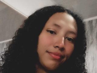 KarinaLovey - Live sex cam - 26529664